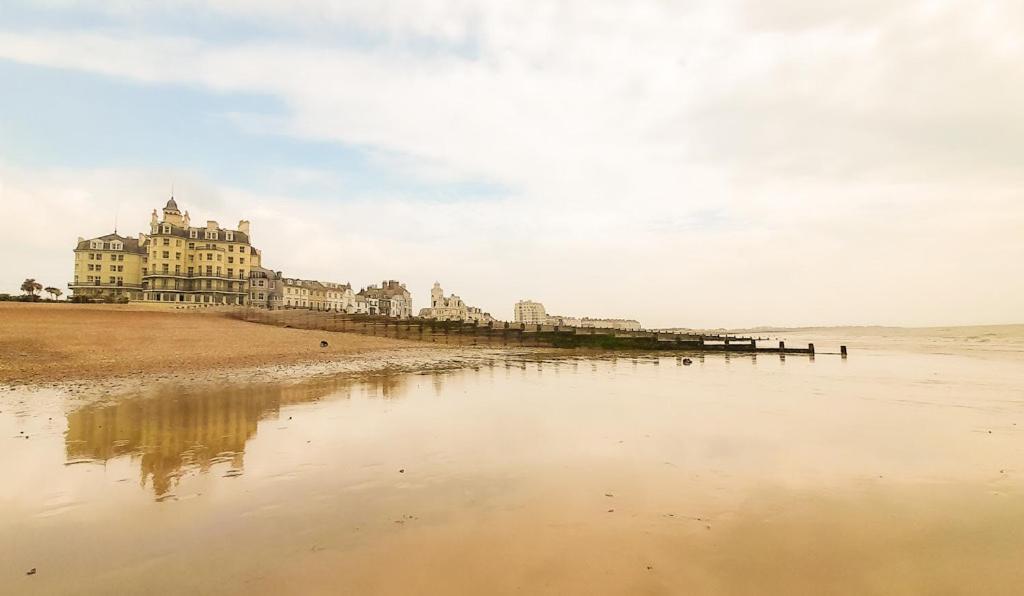 Beautiful Victorian Terraced House Villa Eastbourne Luaran gambar